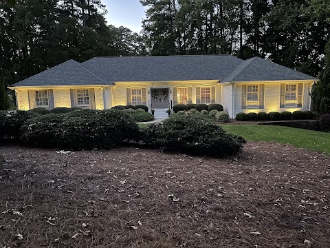 Triangle Landscape Lighting project photo