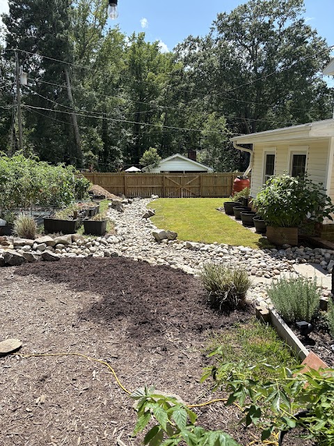 Ponti Landscapes Inc project photo