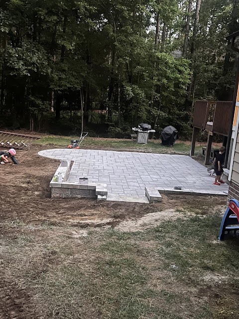 Jones Landscaping & Design LLC project photo
