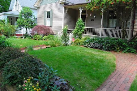 Cat Valand Landscape Design project photo