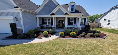 Advantage Lawn & Landscapes LLC project photo